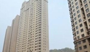 房子精装修,坐拥双公园,是天然氧吧。环境好