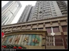 三室一厅电梯房。地理位置好,交通方便