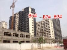 云龙华府精装修,三房,老证诚心出售。