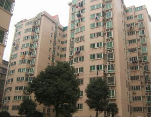 配套成熟,户型周正,出行方便,安静适合居家全房精装