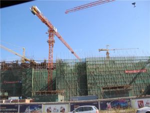 房子户型好,格局好,房本满二。