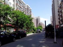 四季花城四区,业主诚心卖,首付不高,产权在手