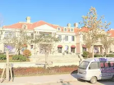 天籁湾独栋 装修好 小区依山傍海