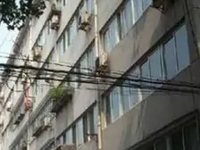 历城水泥厂宿舍 2室1厅 南 北