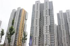 启迪慧苑精装修 南北通透耳朵户型 红木家具