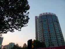 重新装修适合办公单身过度万达广场近温馨小窝