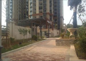 南北通透大户型业主诚心卖,齐全配套