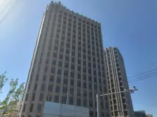 上品公馆 上下两层 使用空间大 近轻轨 看房方便