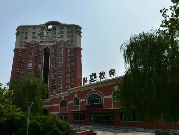 怡海花园 精装大三居 紧靠四环 万达广场 科怡路站