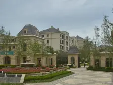 温泉入户,视野开阔,家电全新,开门见山,