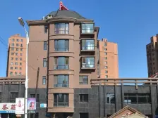 车库上一楼 前后外扩阳台 得房率高 两室 购物交通便利