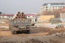 守在天地广场旁的花园房,3室标准打头好户型,精装修