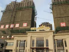 一线海景装修花了200个,价格包含两个车位和一个小棚