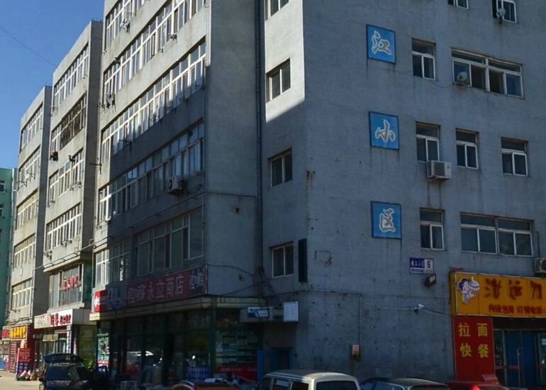 小区相关图