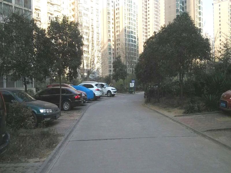 小区相关图