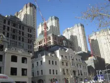 亿达云集,房子装修保持好,中间楼层有电梯,诚心出售