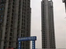 难得的一室一厅好房源 物业费五毛八!