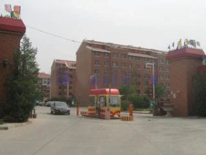 光华街摩尔城地铁口中间楼层3居室产权清晰