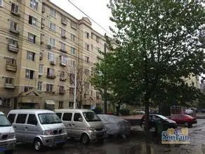 南门外 出门到校 位置好 国标户型 采光存足