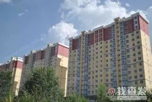 万锦物业,业主诚心出售,复试公寓,看房方便。