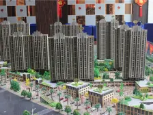 地铁口三房 满五带车位 看房方便