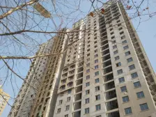 朝南三房,视野好,业主急售,价格可议。