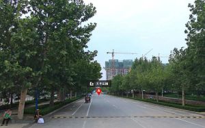 区政府 天平花园 大三室 停车方便 公摊小