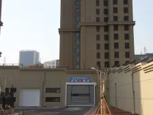 高新园区 精装修两室 次新小区 近万达 业主诚心出售