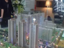 户型方正 配套齐全 临 近省实验中 学 文化路一下