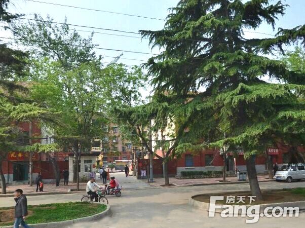 小区相关图