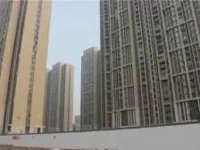 成熟社区,配套成熟,环境优美,精装修拎包入住,急