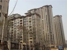 纯洋房社区,一楼带院,经典户型。