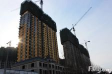 房子年限新 修 户型好 南向采光好 供暖好!!