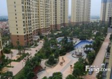 新世纪颐龙湾一期配套成熟房子装修保养好诚心出售