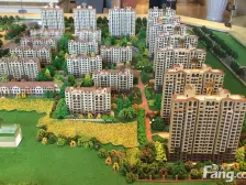 高层 四室两厅两卫 一梯一户 两卧朝南 两卧朝北