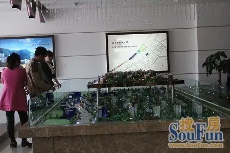 ��ҵ����Ϊ�ͻ�����¥��