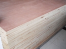 木工板和颗粒板哪个好?木工板的优点是什么? 　　