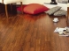 磁砖好还是木地板好?瓷木地板如何保养?